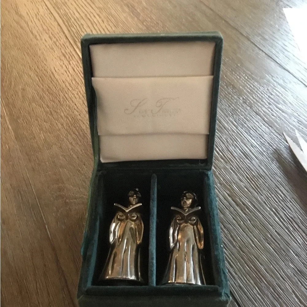 Godinger Silver Owl Salt and Pepper Set